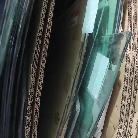 شیشه بغل کیا سول