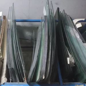 شیشه بغل بستیون نات