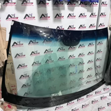 شیشه جلو آزرا 2007